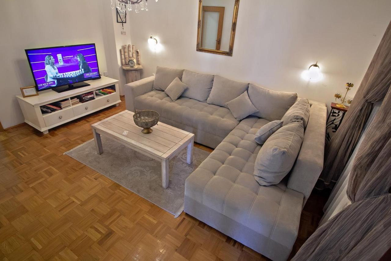 Apartment Barby - Aleja Μπάνια Λούκα Εξωτερικό φωτογραφία