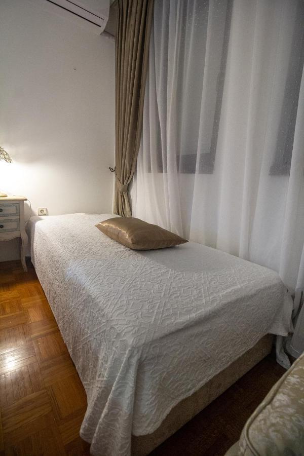 Apartment Barby - Aleja Μπάνια Λούκα Εξωτερικό φωτογραφία