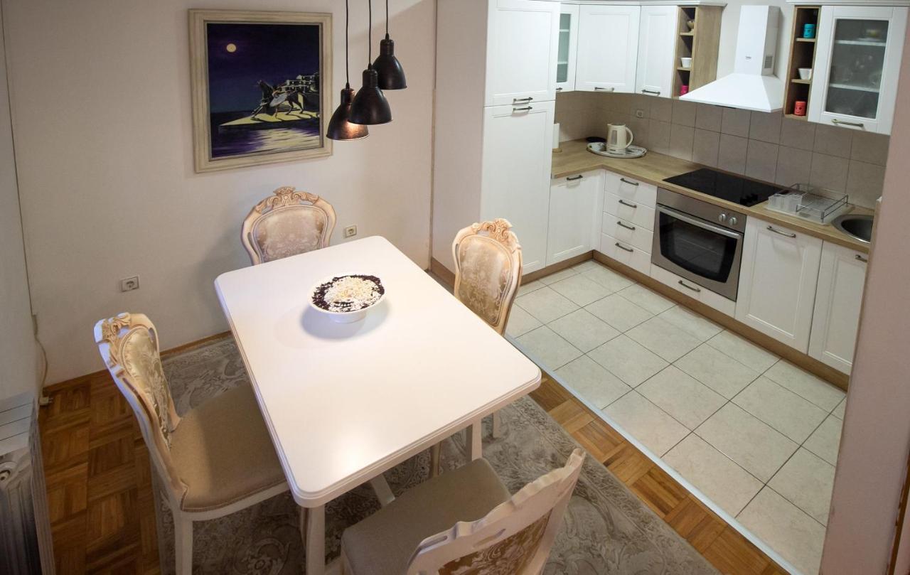 Apartment Barby - Aleja Μπάνια Λούκα Εξωτερικό φωτογραφία
